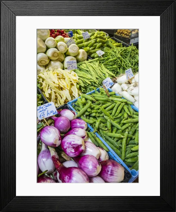 Framed Print : Grocers shop, Bologna, Emilia-Romagna, Italy Framed Print : Grocers shop, Bologna, Emilia-Romagna, Italy