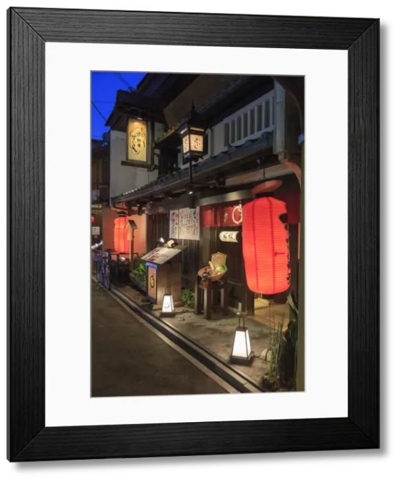 Framed Print : Japan, Kyoto, Gion district, Ponto-cho dori alley