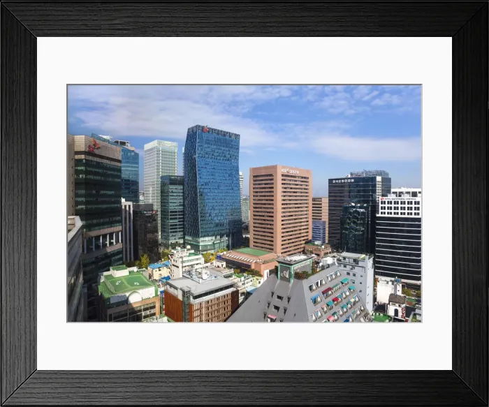 Framed Print : Modern architecture in the fashionable district of Myeong-dong, Seoul, South Korea Framed Print : Modern architecture in the fashionable district of Myeong-dong, Seoul, South Korea