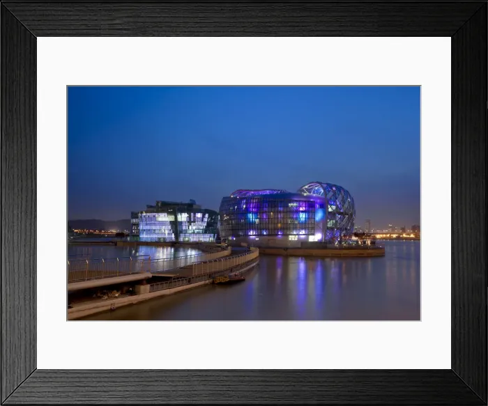 Framed Print : Korea, Seoul, Yeouido, Seocho-gu Floating island on Hangang river near Banpo Bridge Framed Print : Korea, Seoul, Yeouido, Seocho-gu Floating island on Hangang river near Banpo Bridge