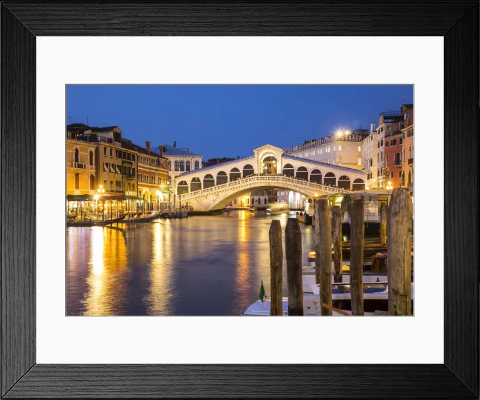 Framed Print : Rialto Bridge, Grand Canal, Venice, Veneto, Italy Framed Print : Rialto Bridge, Grand Canal, Venice, Veneto, Italy