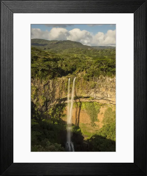 Framed Print : Chamarel Falls, Black River (Riviere Noire), Mauritius Framed Print : Chamarel Falls, Black River (Riviere Noire), Mauritius