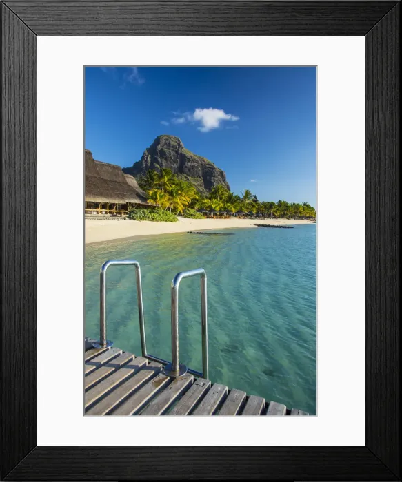 Framed Print : Beachcomber Paradis Hotel, Le Morne Brabant Peninsula, Black River (Riviere Noire)