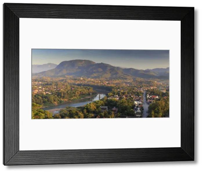 Framed Print : Laos, Luang Prabang (UNESCO Site), view from Mount Phousi Framed Print : Laos, Luang Prabang (UNESCO Site), view from Mount Phousi