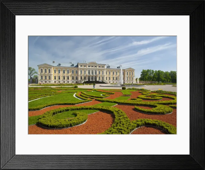 Framed Print : Latvia, Southern Latvia, Zemgale Region, Pilsrundale, Rundale Palace, b Framed Print : Latvia, Southern Latvia, Zemgale Region, Pilsrundale, Rundale Palace, b