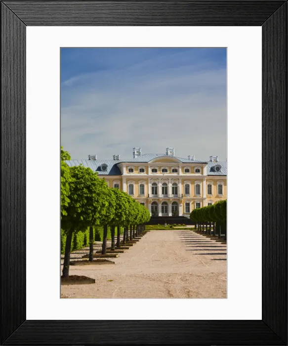 Framed Print : Latvia, Southern Latvia, Zemgale Region, Pilsrundale, Rundale Palace, b Framed Print : Latvia, Southern Latvia, Zemgale Region, Pilsrundale, Rundale Palace, b