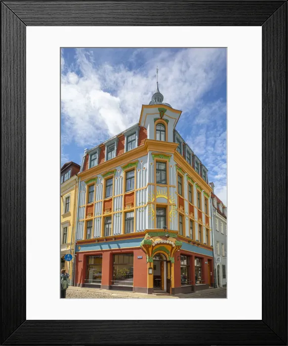 Framed Print : Art Nouveau Building, Old Town, Riga, Latvia, Northern Europe Framed Print : Art Nouveau Building, Old Town, Riga, Latvia, Northern Europe