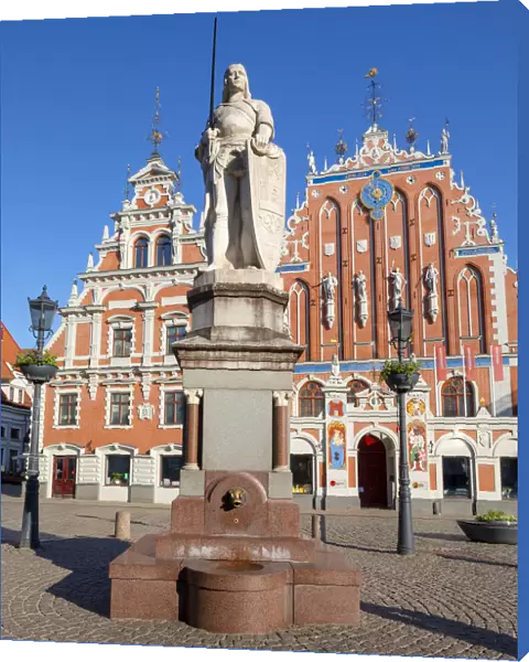 Statue of Roland, House of Blackheads and Schwab House, Town Hall Square, Old Town