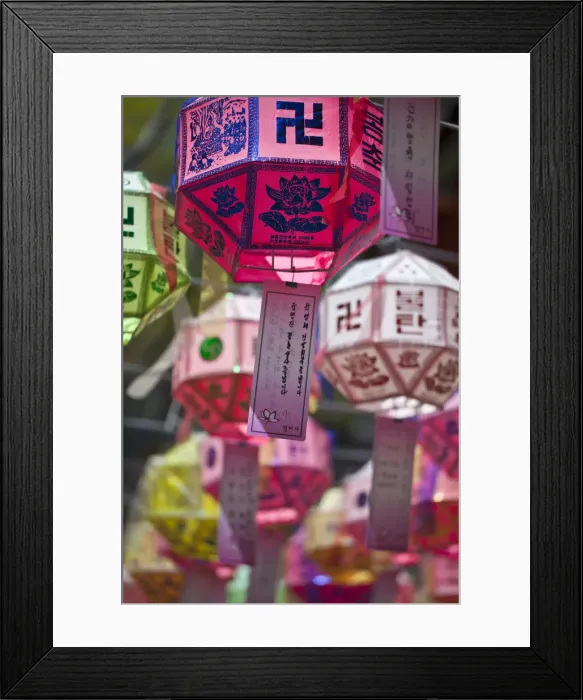 Framed Print : Korea, Gyeongsangnam-do, Busan, Beomeo-Sa temple, Lanterns to celebrate Bhuddda s Framed Print : Korea, Gyeongsangnam-do, Busan, Beomeo-Sa temple, Lanterns to celebrate Bhuddda s