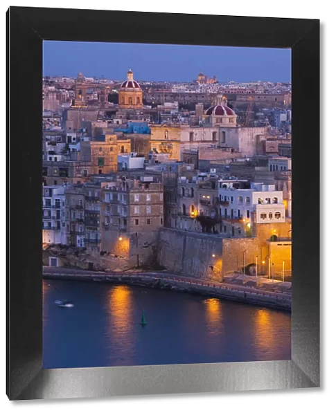 Malta, Valletta, Senglea, L-Isla, elevated view of Senglea Point