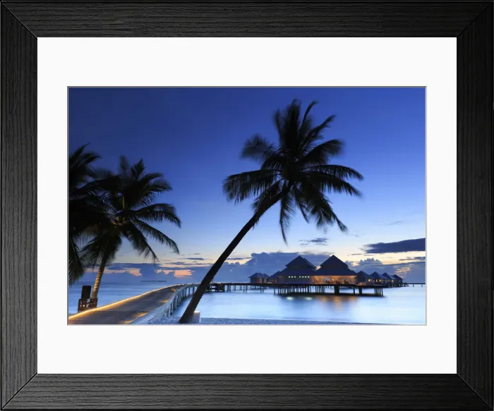 Framed Print : Maldives, South Ari Atoll, Thudufushi Island, Diamonds Thudufushi Resort Framed Print : Maldives, South Ari Atoll, Thudufushi Island, Diamonds Thudufushi Resort