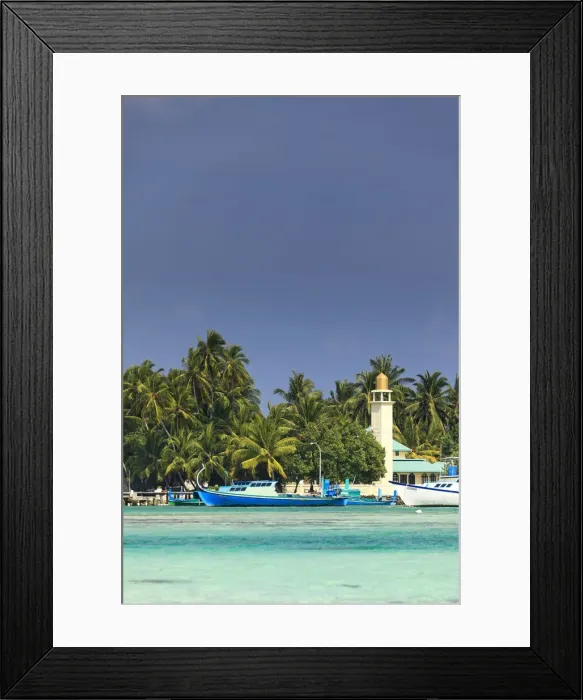 Framed Print : Maldives, Meemu Atoll, Muli Island Framed Print : Maldives, Meemu Atoll, Muli Island
