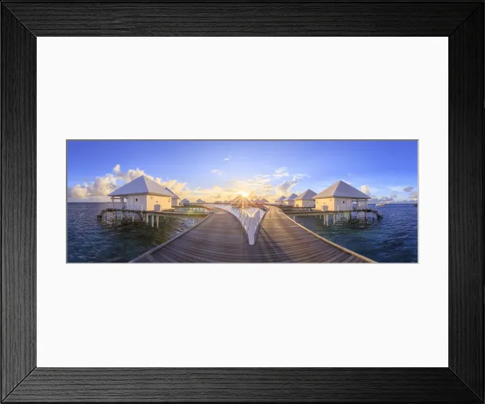 Framed Print : Maldives, South Ari Atoll, Thudufushi Island, Diamonds Thudufushi Resort, Water villas Framed Print : Maldives, South Ari Atoll, Thudufushi Island, Diamonds Thudufushi Resort, Water villas