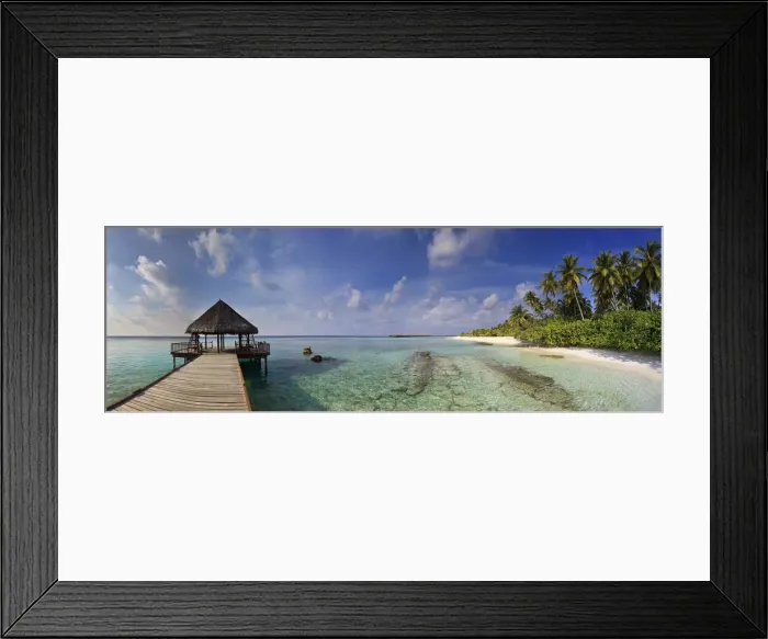 Framed Print : Maldives, Faafu Atoll, Filitheyo Island