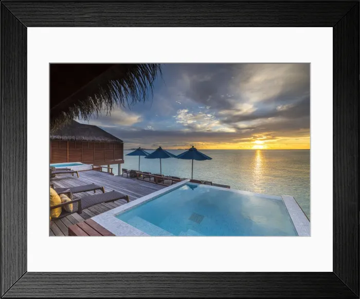 Framed Print : Overwater Spa, Anantara Dhigu resort, South Male Atoll, Maldives Framed Print : Overwater Spa, Anantara Dhigu resort, South Male Atoll, Maldives