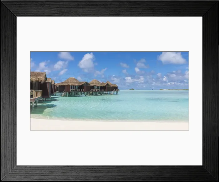 Framed Print : Overwater bungalows, Anantara Veli resort, South Male Atoll, Maldives Framed Print : Overwater bungalows, Anantara Veli resort, South Male Atoll, Maldives