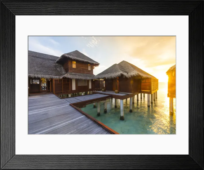 Framed Print : Overwater Spa, Anantara Dhigu resort, South Male Atoll, Maldives Framed Print : Overwater Spa, Anantara Dhigu resort, South Male Atoll, Maldives