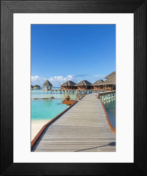 Framed Print : Overwater Spa, Anantara Dhigu resort, South Male Atoll, Maldives Framed Print : Overwater Spa, Anantara Dhigu resort, South Male Atoll, Maldives