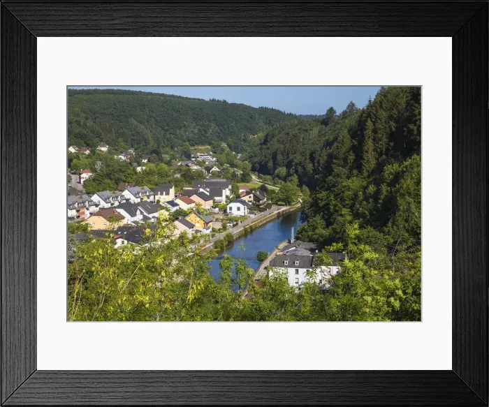 Framed Print : Luxembourg, View of Vianden and Our river Framed Print : Luxembourg, View of Vianden and Our river