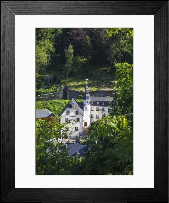 Framed Print : Luxembourg, Vianden, The Stadthaus (town hall) Framed Print : Luxembourg, Vianden, The Stadthaus (town hall)