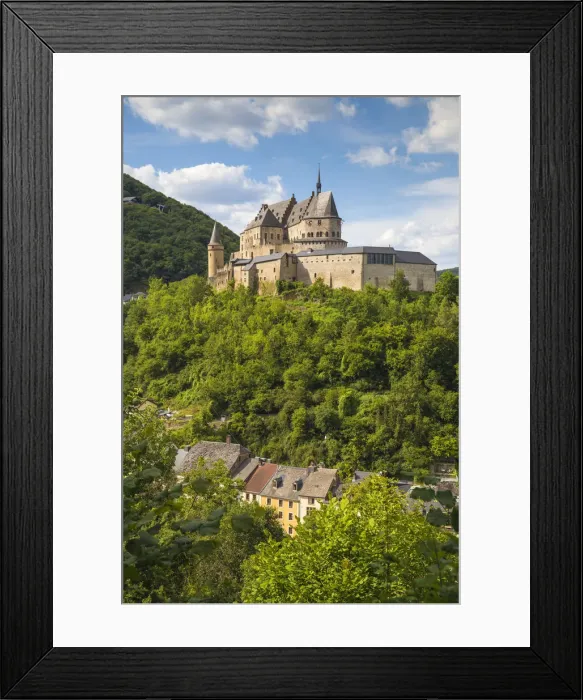 Framed Print : Luxembourg, Vianden, View of Vianden Castle above the town Framed Print : Luxembourg, Vianden, View of Vianden Castle above the town