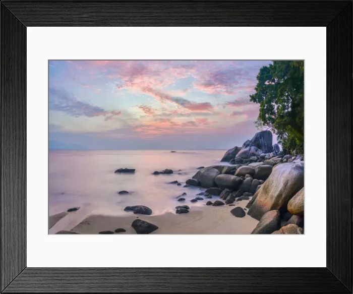 Framed Print : Malaysia, Penang, Batu Ferringhi (Foreigners Rock) Framed Print : Malaysia, Penang, Batu Ferringhi (Foreigners Rock)
