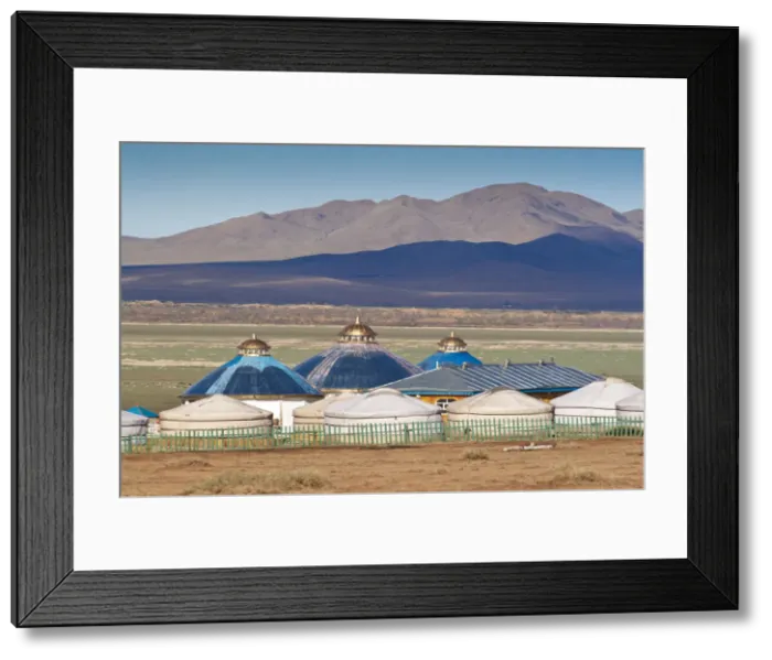 Framed Print : Mongolia, Bayangobi and Ger camp Framed Print : Mongolia, Bayangobi and Ger camp