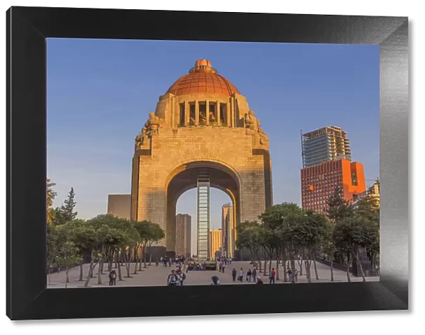 Revolution monument, Monumento a la Revolucio (1938), Mexico City, Mexico