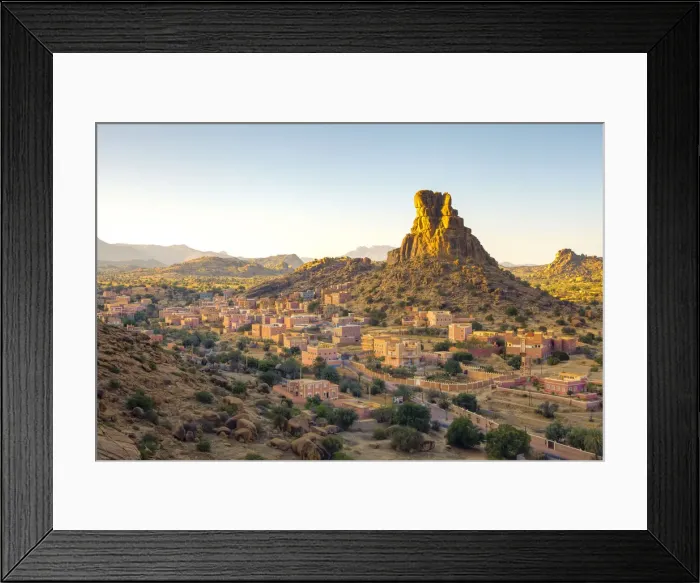 Framed Print : The Berber village of Aguerd Oudad and the rock formation Le Chapeau de Napoleon Framed Print : The Berber village of Aguerd Oudad and the rock formation Le Chapeau de Napoleon