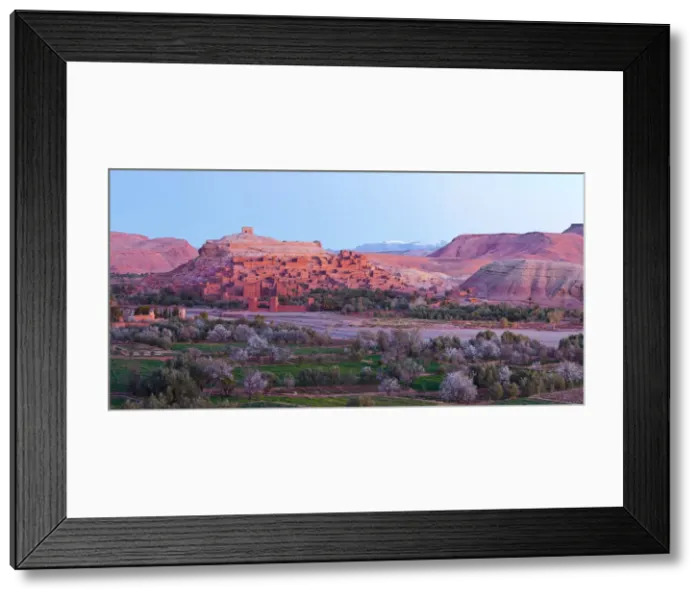 Framed Print : Ait Benhaddou, Atlas Mountains, Morocco Framed Print : Ait Benhaddou, Atlas Mountains, Morocco
