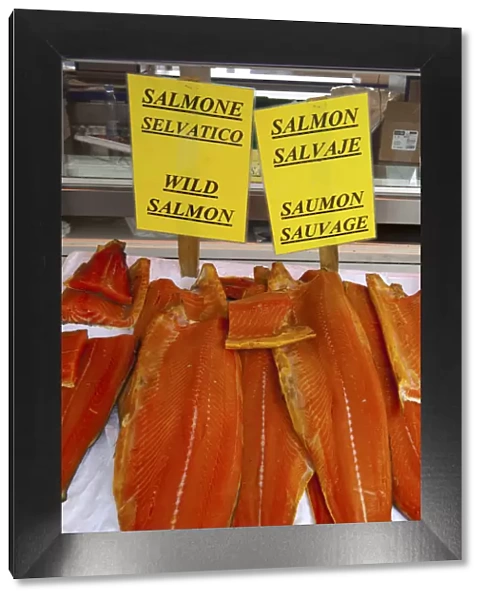 Fresh Wild Salmon on sale in Bergens famous Fish Market, Bergen, Hordaland, Norway