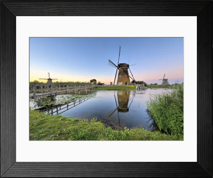 Framed Print : Netherlands, South Holland, Kinderdijk (UNESCO World Heritage Site) Framed Print : Netherlands, South Holland, Kinderdijk (UNESCO World Heritage Site)
