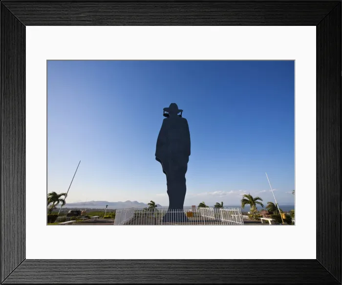 Framed Print : Nicaragua, Managua, Park historico National Lomoa de Tiscapa, National Historic park Framed Print : Nicaragua, Managua, Park historico National Lomoa de Tiscapa, National Historic park