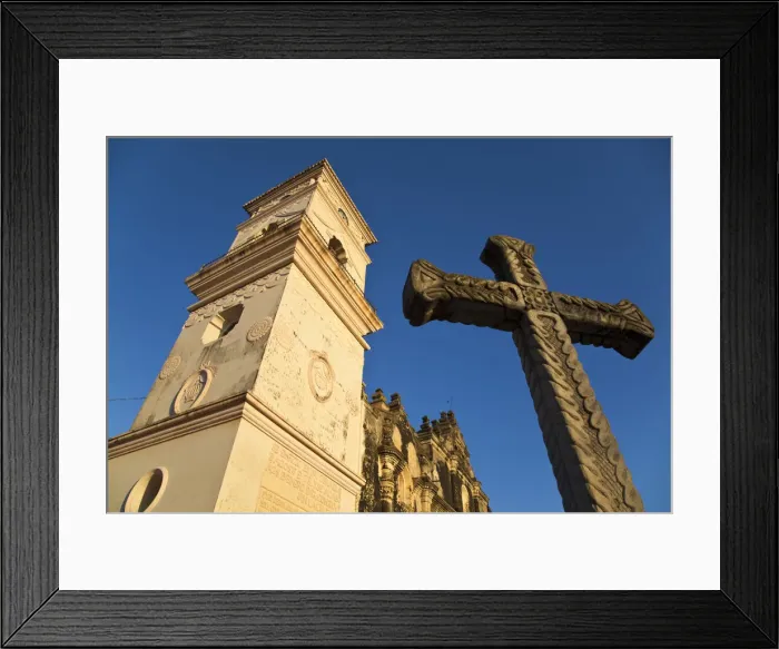 Framed Print : Nicaragua, Granada, Cross and Iglesia de la Merced Framed Print : Nicaragua, Granada, Cross and Iglesia de la Merced