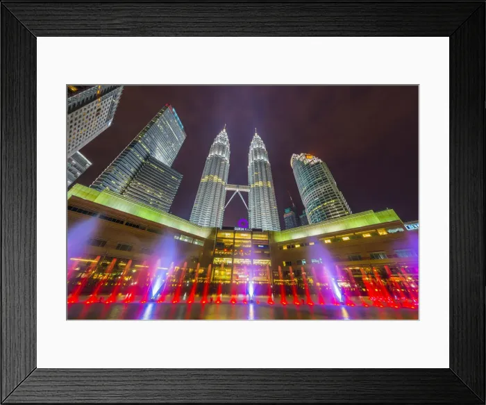 Framed Print : Malaysia, Kuala Lumpur, Petronas Towers Framed Print : Malaysia, Kuala Lumpur, Petronas Towers