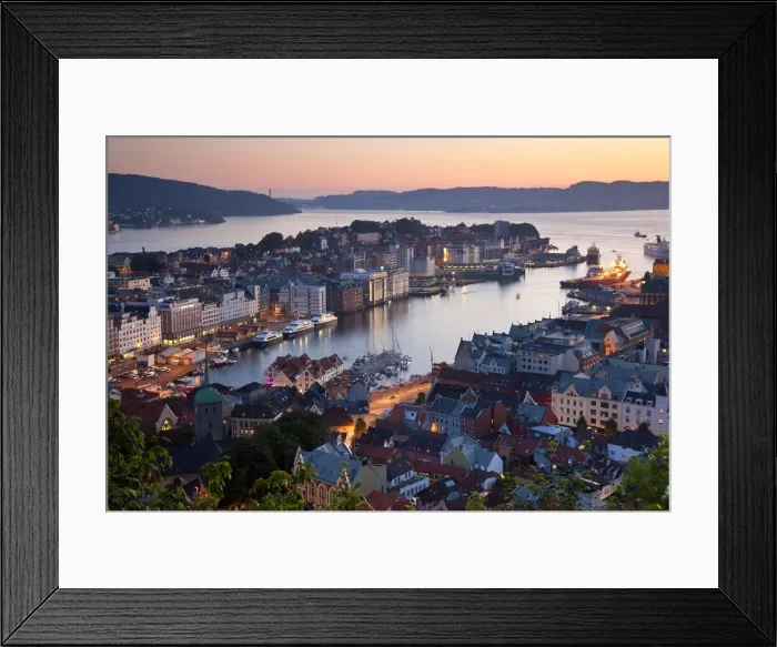 Framed Print : View over Bergen, Hordaland, Norway Framed Print : View over Bergen, Hordaland, Norway