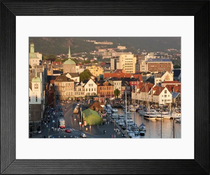 Framed Print : View over Bergen, Hordaland, Norway Framed Print : View over Bergen, Hordaland, Norway
