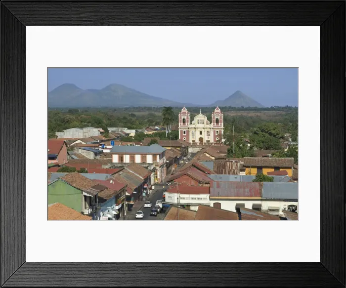 Framed Print : El Calvario Church, Leon (Telica and Cerro Negro volcanoes in the background), Nicaragua Framed Print : El Calvario Church, Leon (Telica and Cerro Negro volcanoes in the background), Nicaragua