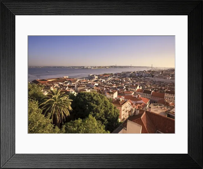 Framed Print : Castelo de Sao Jorge Ramparts, Lisbon, Portugal Framed Print : Castelo de Sao Jorge Ramparts, Lisbon, Portugal