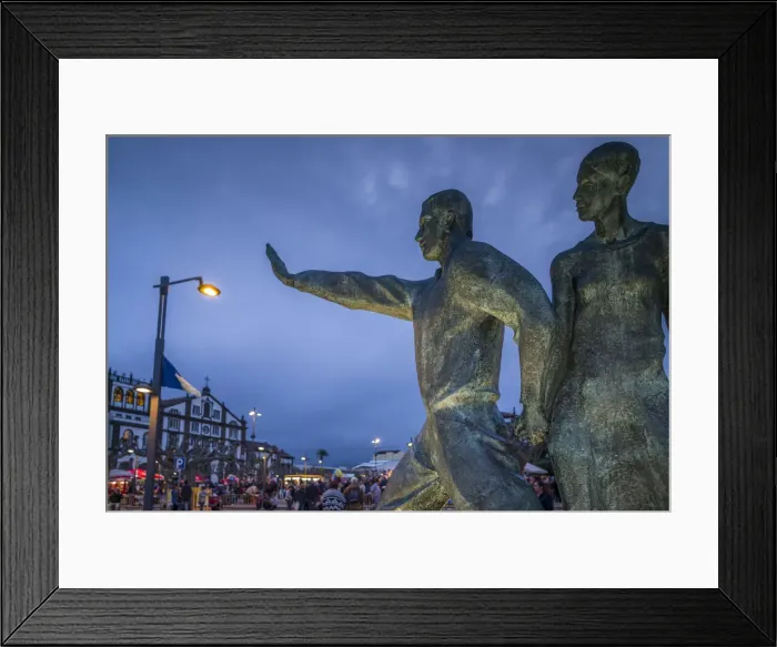 Framed Print : Portugal, Azores, Sao Miguel Island, Ponta Delgada, Praca 5 Outubro, statues Framed Print : Portugal, Azores, Sao Miguel Island, Ponta Delgada, Praca 5 Outubro, statues