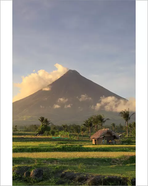 Philippines, Souteastern Luzon, Bicol, Mayon Volcano
