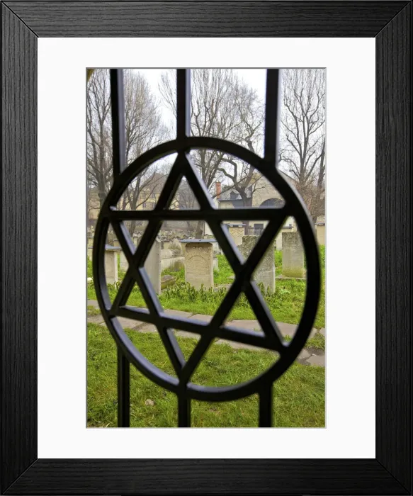 Framed Print : Remuh Cemetery, Kazimierz, Krakow, Poland, Europe Framed Print : Remuh Cemetery, Kazimierz, Krakow, Poland, Europe