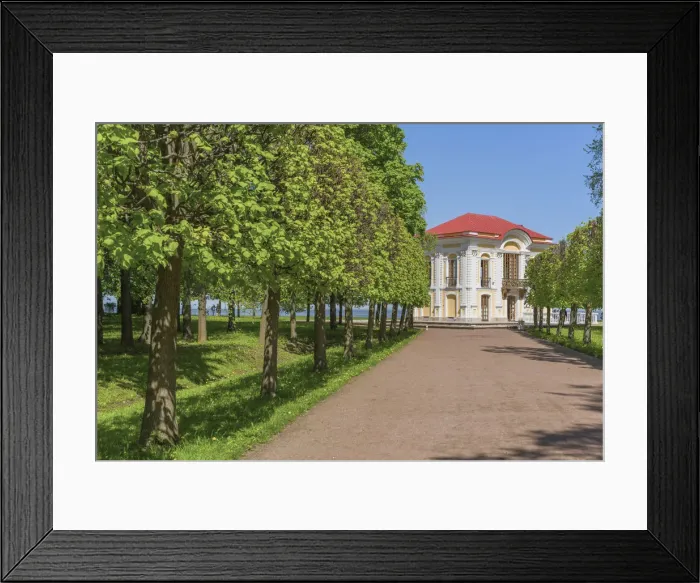 Framed Print : The Hermitage Pavilion in the Lower Gardens, Peterhof, Saint Petersburg, Russia Framed Print : The Hermitage Pavilion in the Lower Gardens, Peterhof, Saint Petersburg, Russia