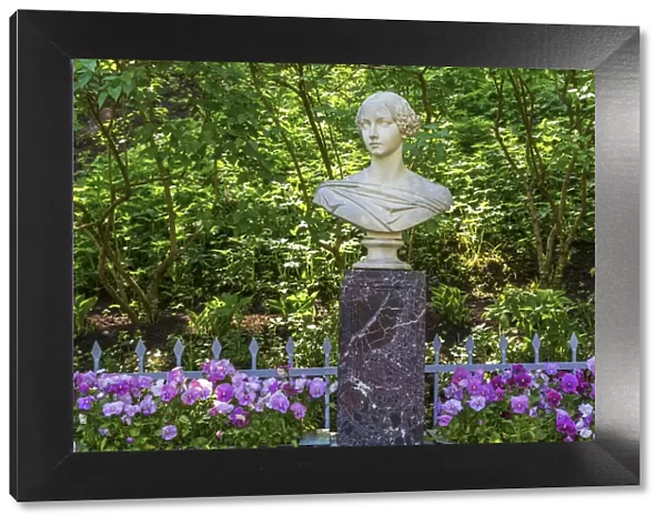 Bust of Grand Duchess Alexandra Nikolaevna in Lower Gardens, Peterhof, Saint Petersburg