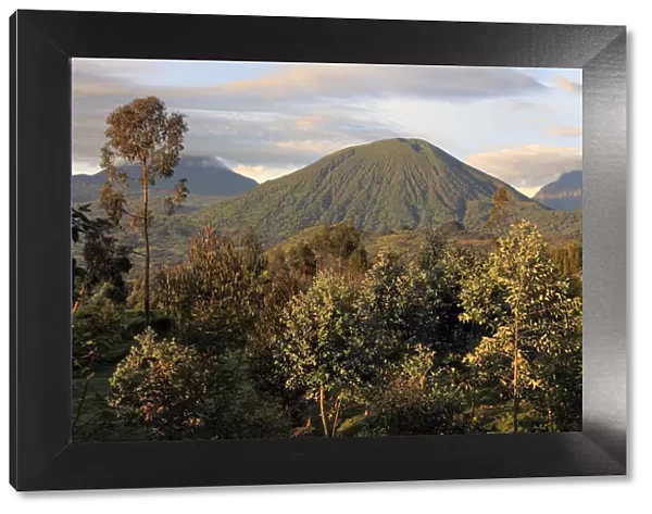 Virunga Mountains, Volcano, Rwanda