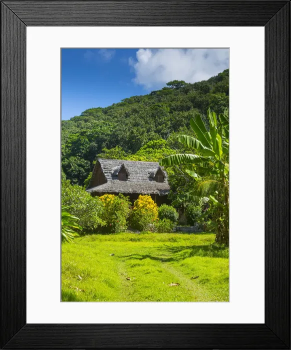 Framed Print : Typical Creole house, La Digue, Seychelles Framed Print : Typical Creole house, La Digue, Seychelles