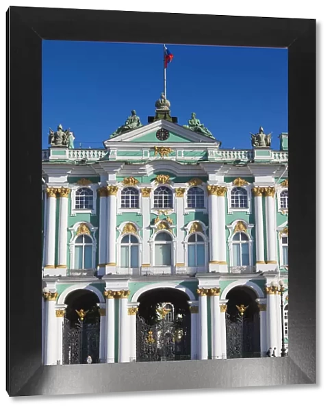Russia, St. Petersburg, Center, Dvotsovaya Square, Winter Palace and Hermitage Museum