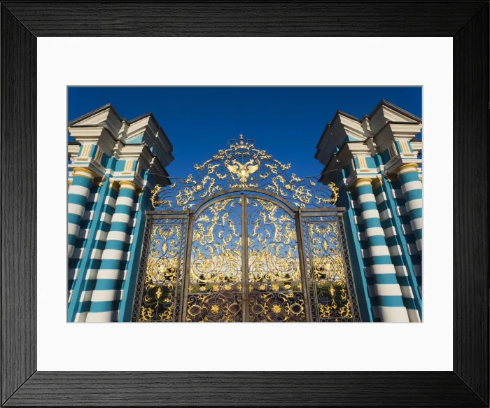 Framed Print : Russia, St. Petersburg, Pushkin-Tsarskoye Selo, Catherine Palace, palace gate Framed Print : Russia, St. Petersburg, Pushkin-Tsarskoye Selo, Catherine Palace, palace gate