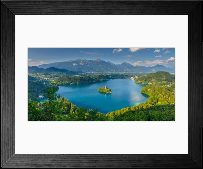 Framed Print : Slovenia, Julian Alps, Upper Carniola, Bled, Lake Bled Framed Print : Slovenia, Julian Alps, Upper Carniola, Bled, Lake Bled