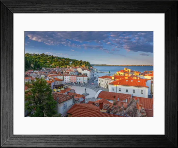 Framed Print : Slovenia, Primorska, Piran, Old Town, Tartinijev trg (Tartini Square) Framed Print : Slovenia, Primorska, Piran, Old Town, Tartinijev trg (Tartini Square)